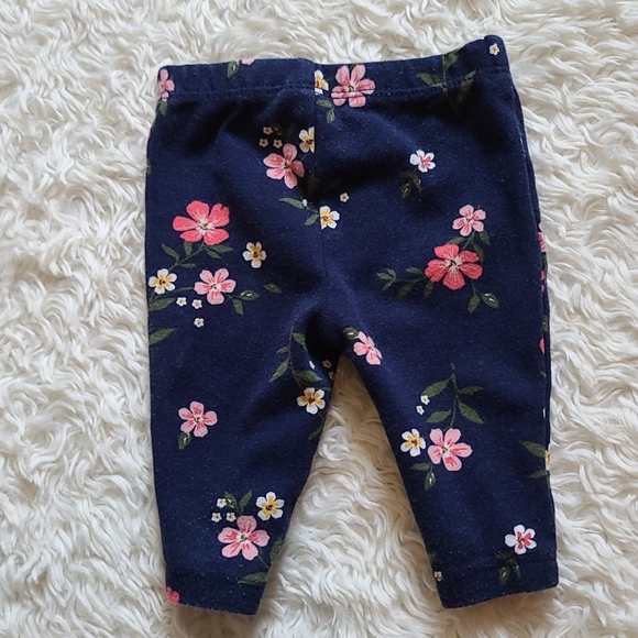 Carter's Outfit - Picture 7 of 7